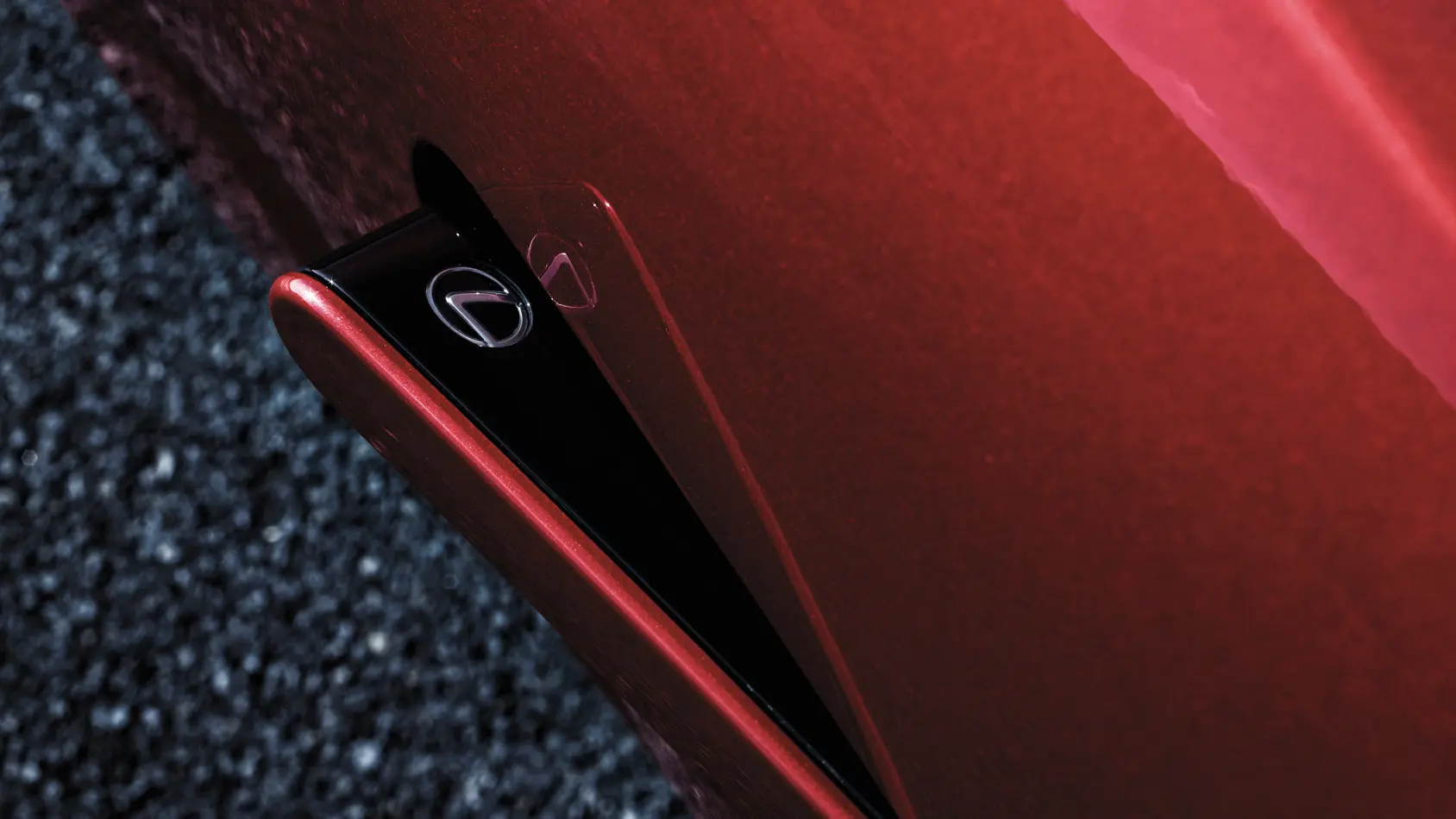 2026-lexus-lc-500-features-door-handle-car-back-catalogue-1