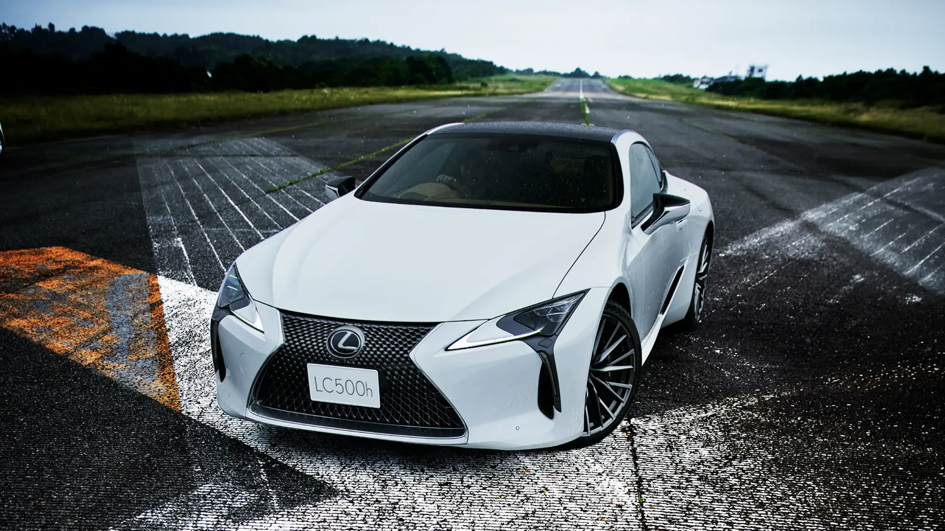 2026-lexus-lc-500h-coupe-front-hero-car-back-catalogue-1