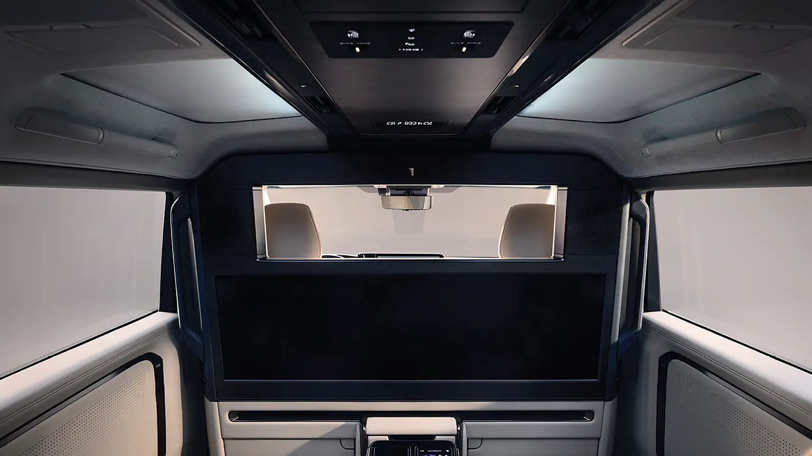 2024-lexus-lm-500h-hybrid-interior-6-car-back-catalogue