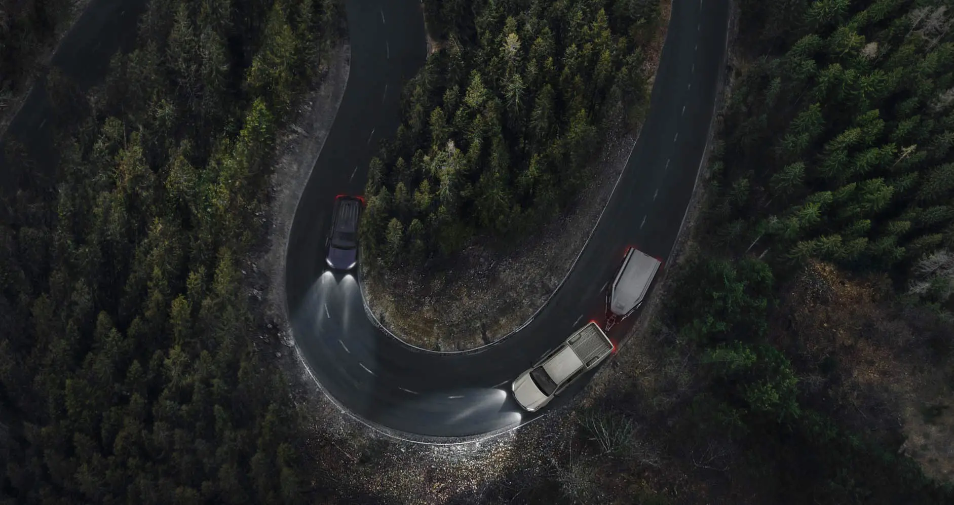 2020-toyota-hilux-peace-of-mind-car-back-catalogue-1